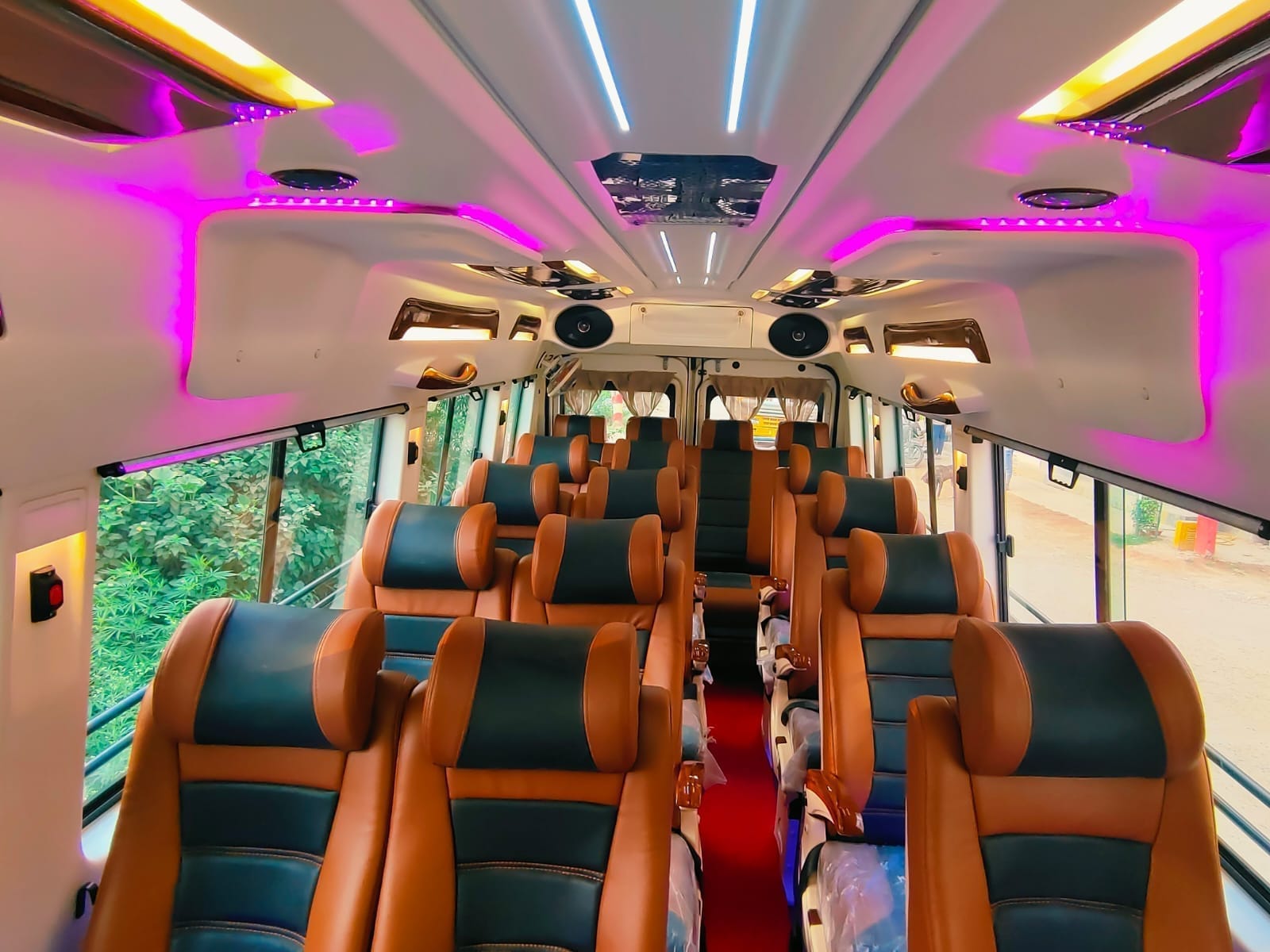 20 Seater Tempo Traveller - Image 4